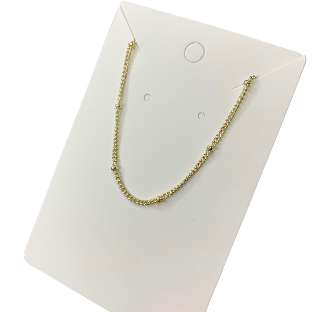Simple, gold necklace